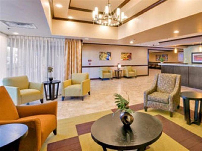 Wyndham Garden Oklahoma City Resort & Conference Hotel Near Airport, Fairgrounds Paycom & I40 Екстериор снимка
