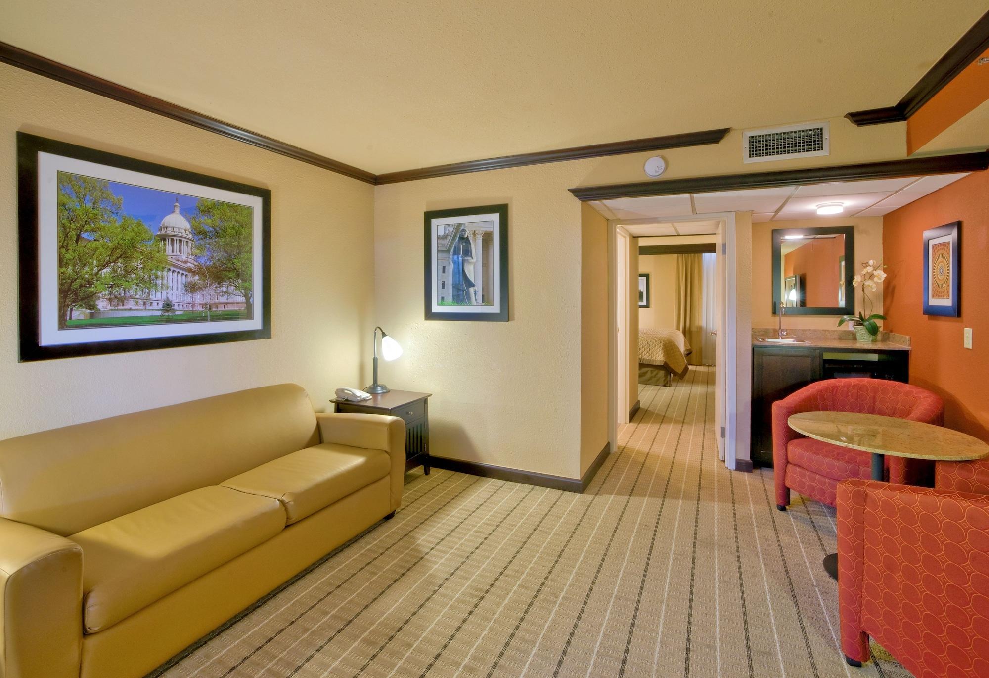Wyndham Garden Oklahoma City Resort & Conference Hotel Near Airport, Fairgrounds Paycom & I40 Екстериор снимка