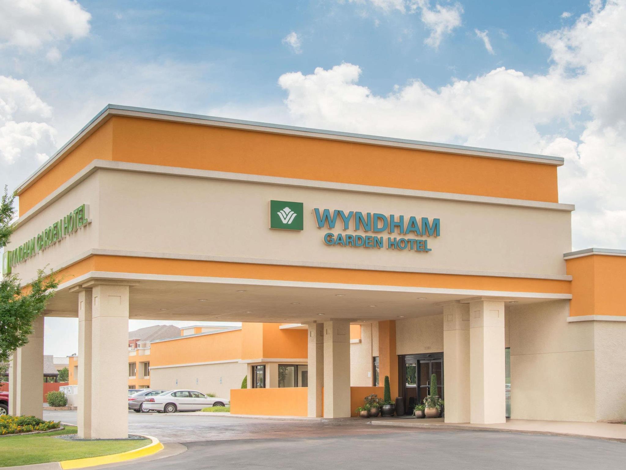 Wyndham Garden Oklahoma City Resort & Conference Hotel Near Airport, Fairgrounds Paycom & I40 Екстериор снимка